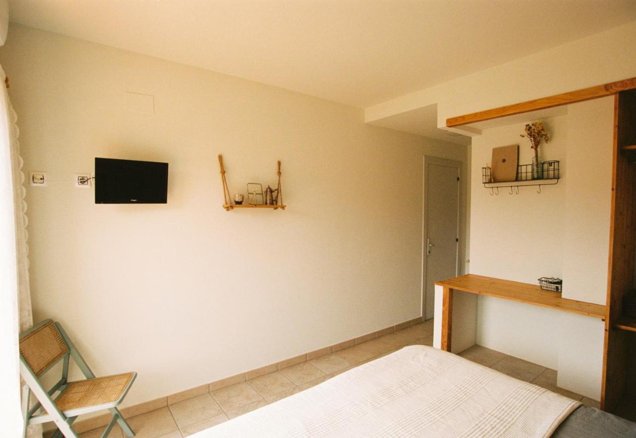 Hostal De L'Aigua Sant Llorenc de la Muga Esterno foto